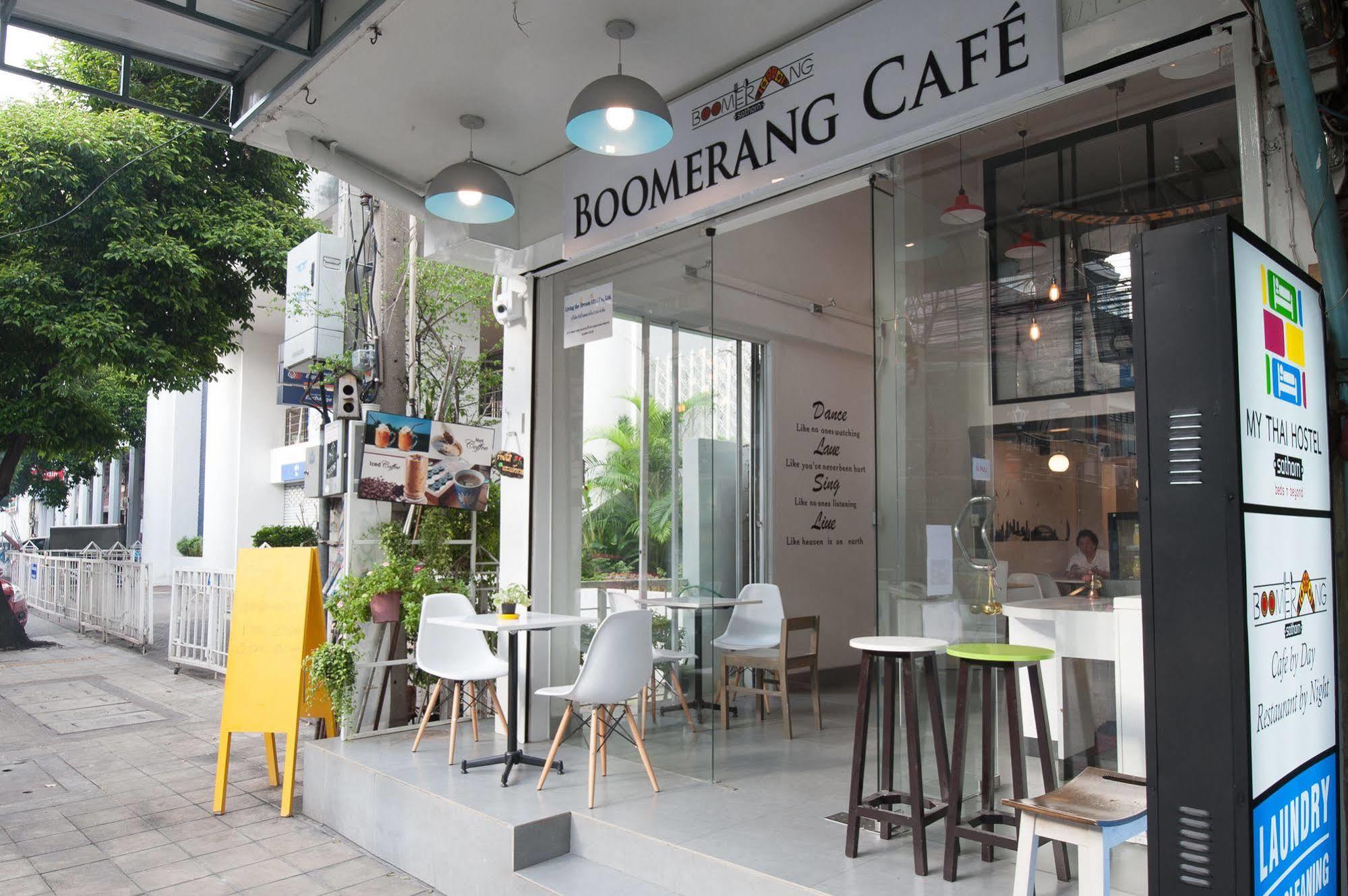 My Thai Hostel Bangkok Exterior photo